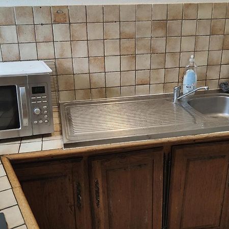 Hotel Les 4 Chenes Pontault-Combault Dış mekan fotoğraf