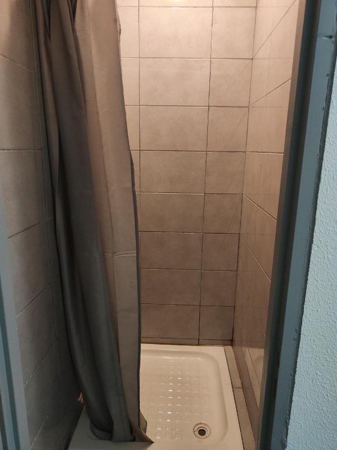 Hotel Les 4 Chenes Pontault-Combault Dış mekan fotoğraf
